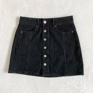 American Eagle hi-rise A-line button front skirt black denim size 0